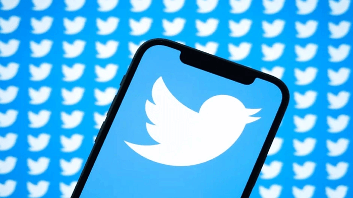 How to Find Someone on Twitter by Phone Number